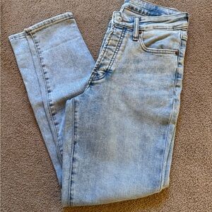 Old Navy Light Wash Skinny Jeans
